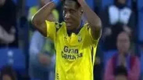 廣東隊硬碰硬對抗遼寧聯防，專家評析當前形勢